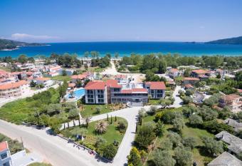 Princess Golden Beach Hotel has Balcony rooms