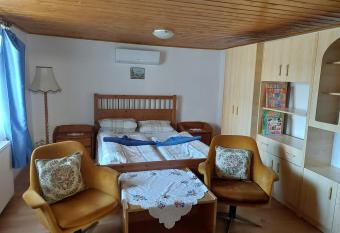 Orb  n Apartman has Balcony rooms