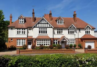 Ditton Lodge allows 18 year olds to book a room