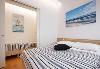 Dream Hotel has rooms with a private hot tub