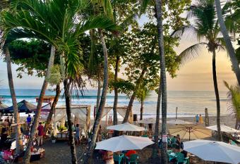 Vida Hermosa has Balcony rooms