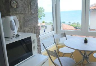 Kyshta za Gosti Dari Rumi 1 has Balcony rooms