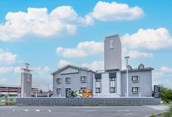                               Adult Only                            allows 18 year olds to book a room