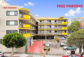 Best Western Red Coach Inn has Balcony rooms