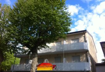 Pensione Imperia has Balcony rooms