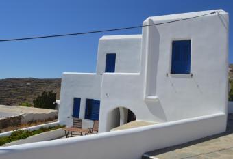 Superb view House-Sikinos Island-Chorio has Balcony rooms