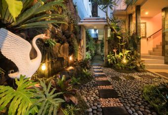 Griya Tunjung Sari has Balcony rooms