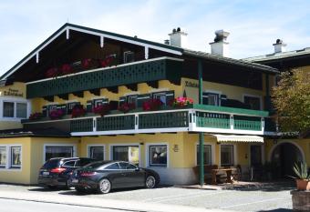 Pension Zillnh  usl has Balcony rooms