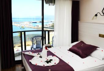 Hotel By Karaaslan Inn allows 18 year olds to book a room