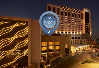 Fairmont Amman allows 18 year olds to book a room