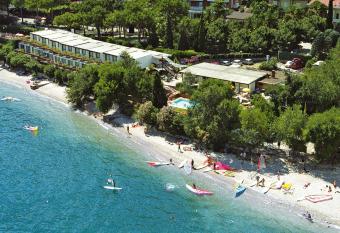 Hotel Lido has Balcony rooms