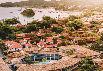 Selina Buzios allows 18 year olds to book a room