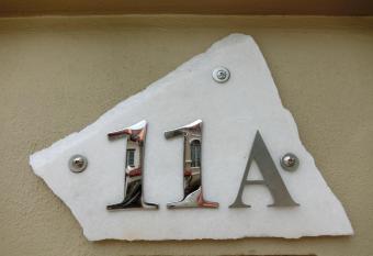  one1A  homestay has Balcony rooms