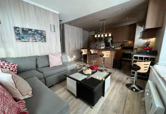 Departamento Valle Nevado Ski Resort Chile Ski in - Ski out has Balcony rooms