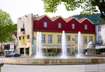 Hotel D Isabel has Balcony rooms