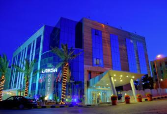 Larsa Hotel allows 18 year olds to book a room