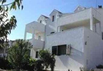 Apartmani Vesna Supetar has Balcony rooms