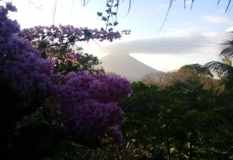 Eco-Lodge El Porvenir. has Balcony rooms