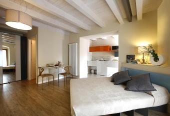 Corte San Luca Apartments allows 18 year olds to book a room