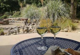 Conach House has rooms with a private hot tub