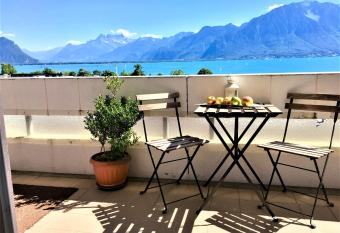 Family Apartment with Lake View | 73 has Balcony rooms