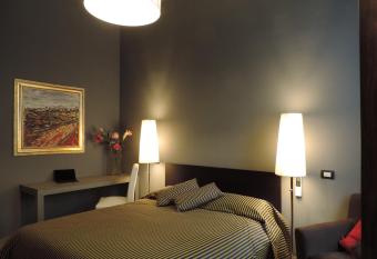 Corridoni Suites has Balcony rooms