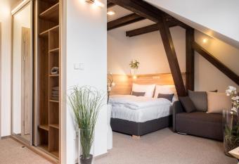 Club Apartments allows 18 year olds to book a room