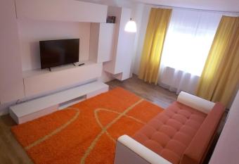 Apartament Sabina has Balcony rooms