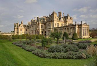 Stoke Rochford Hall allows 18 year olds to book a room