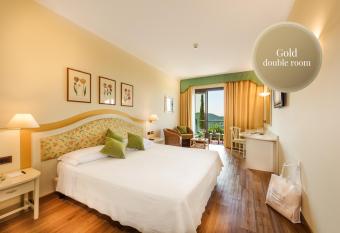 Madrigale Panoramic Lifestyle & Soulful Hotel allows 18 year olds to book a room