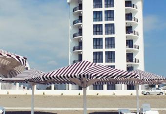 Hotel Paradise Beach has Balcony rooms