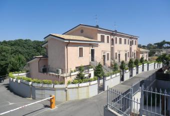 Il Casaletto Dei Ludi has Balcony rooms