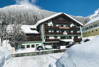T3 Gasthof Spullersee has Balcony rooms