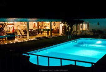 Horta da Fonte has Balcony rooms