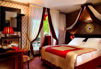 Hotel Britannique has Balcony rooms