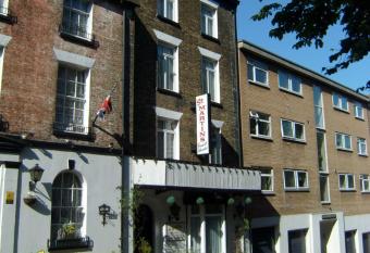 St Martins Guest House allows 18 year olds to book a room