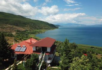 Hotel Camping Lin has Balcony rooms