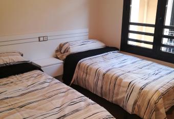 Apartamentos Espol  n has Balcony rooms