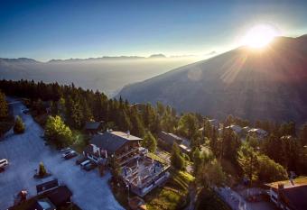 Hotel La Cambuse has Balcony rooms