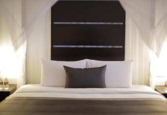 Amara Sanctuary Resort Sentosa has Balcony rooms