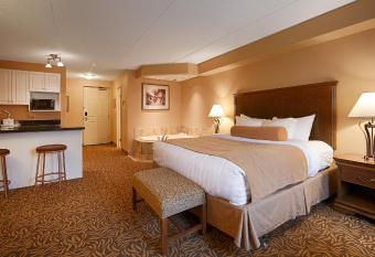 Best Western Plus Orillia Hotel allows 18 year olds to book a room