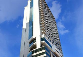 One Bukit Ceylon by Homes Asian has Balcony rooms