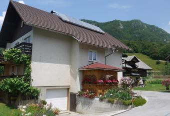 Apartments - glamping Encijan has Balcony rooms