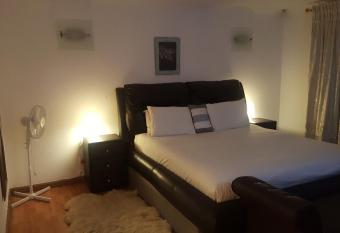 SimbaSun Cottages has Balcony rooms