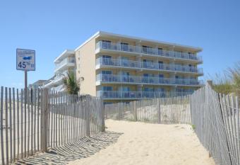 SeaLoft Oceanfront Hotel has Balcony rooms