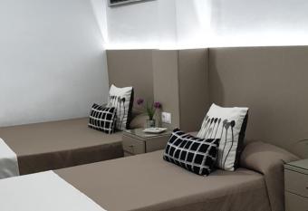 Pensi  n Mastil 16 has Balcony rooms