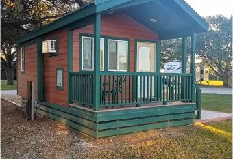 Colorado River RV Campground has Balcony rooms