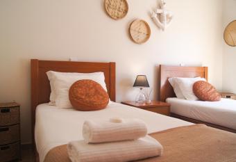 Aloha Burgau Guesthouse has Balcony rooms