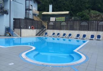 Hotel Scaran   has Balcony rooms