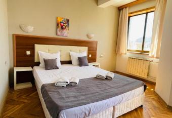 Private Rooms Trakiets has Balcony rooms